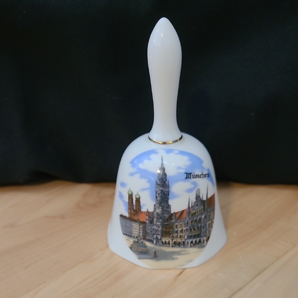 Munich Souvenir Bell with Cityscape Design